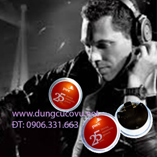 huy hiệu cài áo led trắng