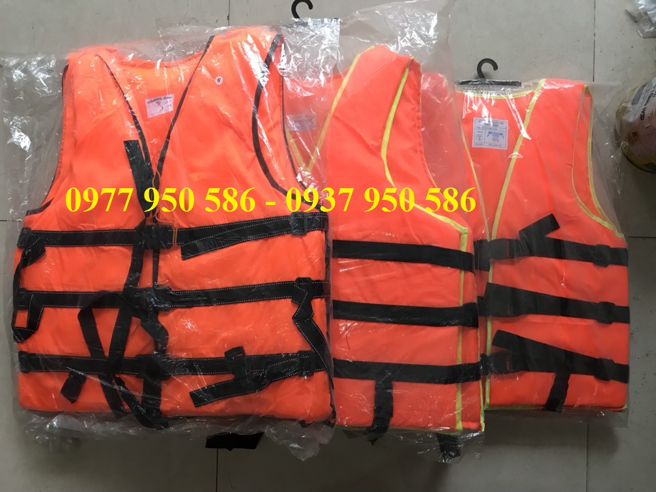 Ao-phao-cuu-sinh-gia-re