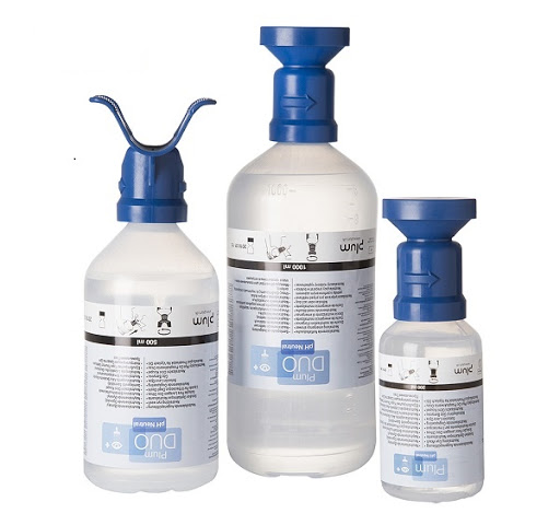 Chai-nuoc-rua-mat-plum-4801