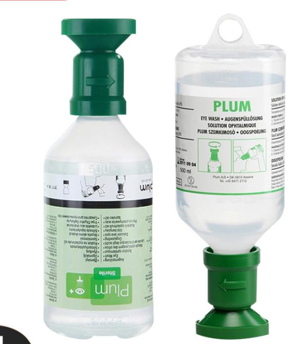 Chai-nuoc-rua-mat-Plum-4604