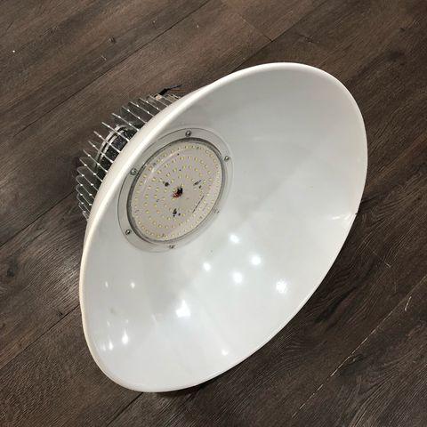 Bộ sưu tập 5 mẫu đèn LED công nghiệp cao cấp, chất lượng ưu việt