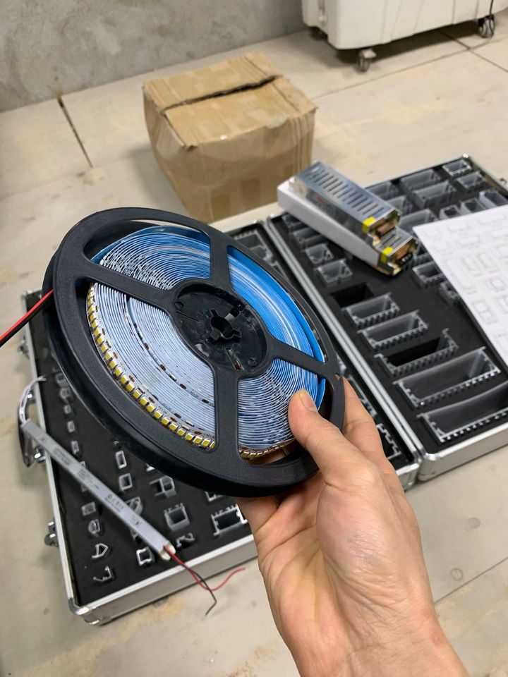 Linh kiện lắp ráp đèn LED panel văn phòng thế hệ mới Zalaa Office Lighting