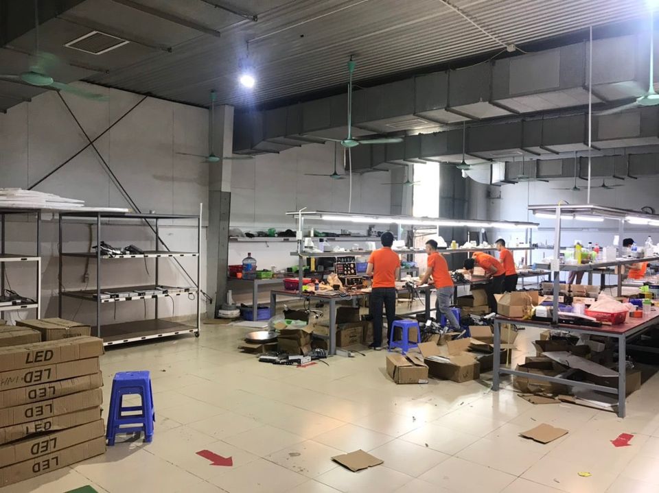 Gia công lắp ráp và sản xuất thành phẩm đèn LED nhà xưởng OEM Lighting theo yêu cầu kỹ thuật Spec của khách hàng