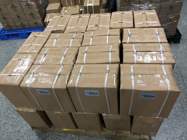 Quá trình lắp dựng Cột Đèn Đường LED sử dụng Năng Lượng Mặt Trời tại công trường giao thông