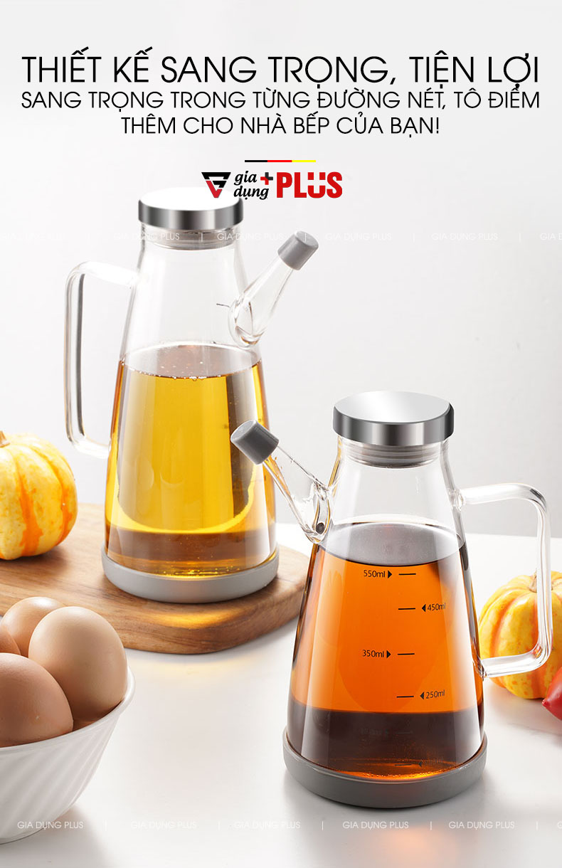 Thiết kế sang trọng với vòi rót, tay cầm, nắp bằng inox 304 & đế cao su giúp tổng thể bình dầu đẹp, cũng là 1 món đồ trang trí không tệ cho nhà bếp của bạn đâu | Bình đựng dầu thuỷ tinh borosilicate lớn, có vòi & tay cầm 550ml và 750ml chính hãng Kuake