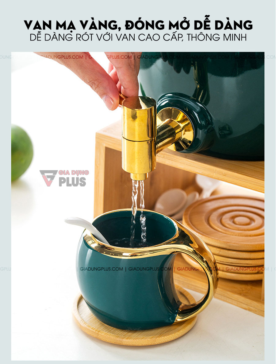 Bộ chum đựng nước & rượu sứ màu xanh ngọc lục bảo Bắc Âu | Rót nước & rượu từ chum dễ dàng với van mạ vàng thông minh, tiện lợi và dễ sử dụng