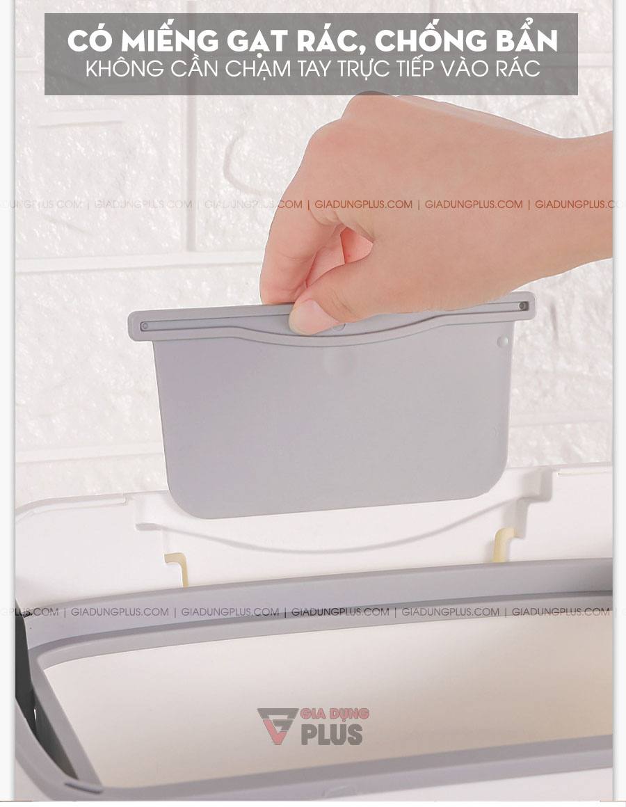 Thùng rác kẹp cánh tủ có nắp trượt đậy kín thông minh | Có thanh gạt rác không cần phải chạm tay vào rác bẩn, dùng gạt rác vào thùng