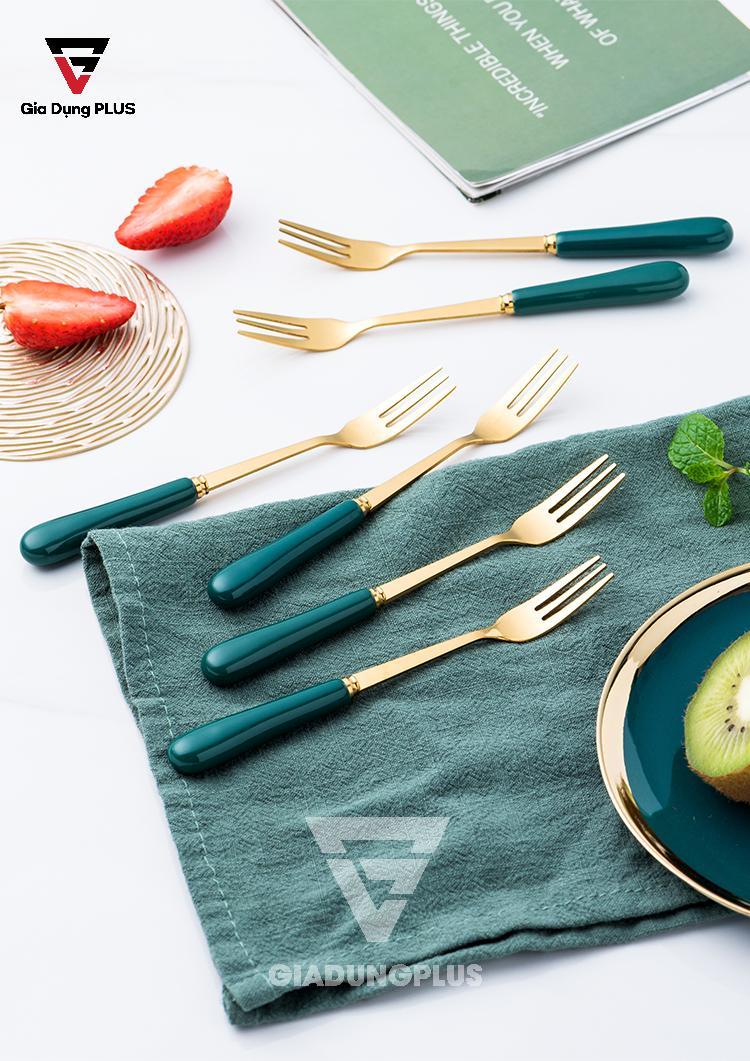 Bộ Ống Đựng Nĩa, Muỗng Bằng Sứ + 6 Nĩa Inox 304 Màu Xanh Lưu Ly QianHuiju | Nĩa tiện lợi và sắc sảo từ inox 304