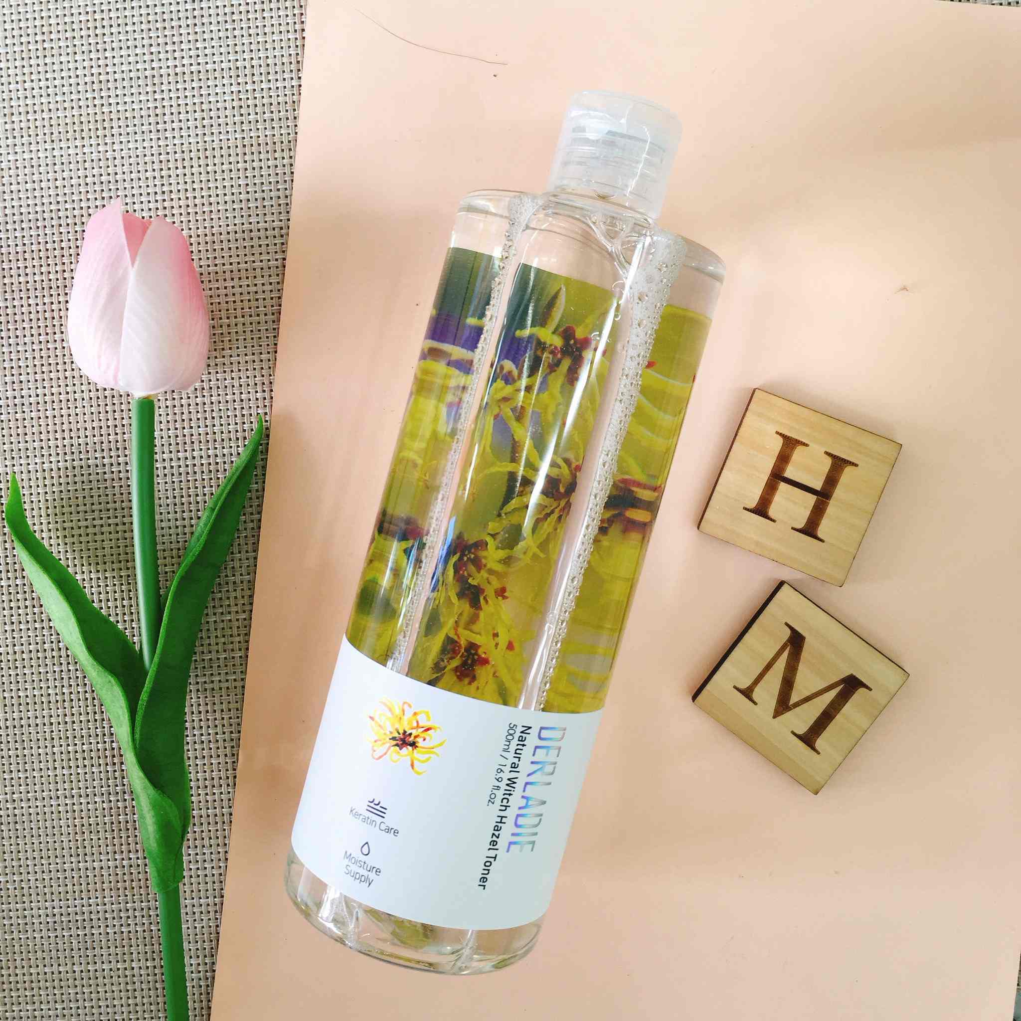 Nước hoa hồng Derladie Natural Witch Hazel Toner
