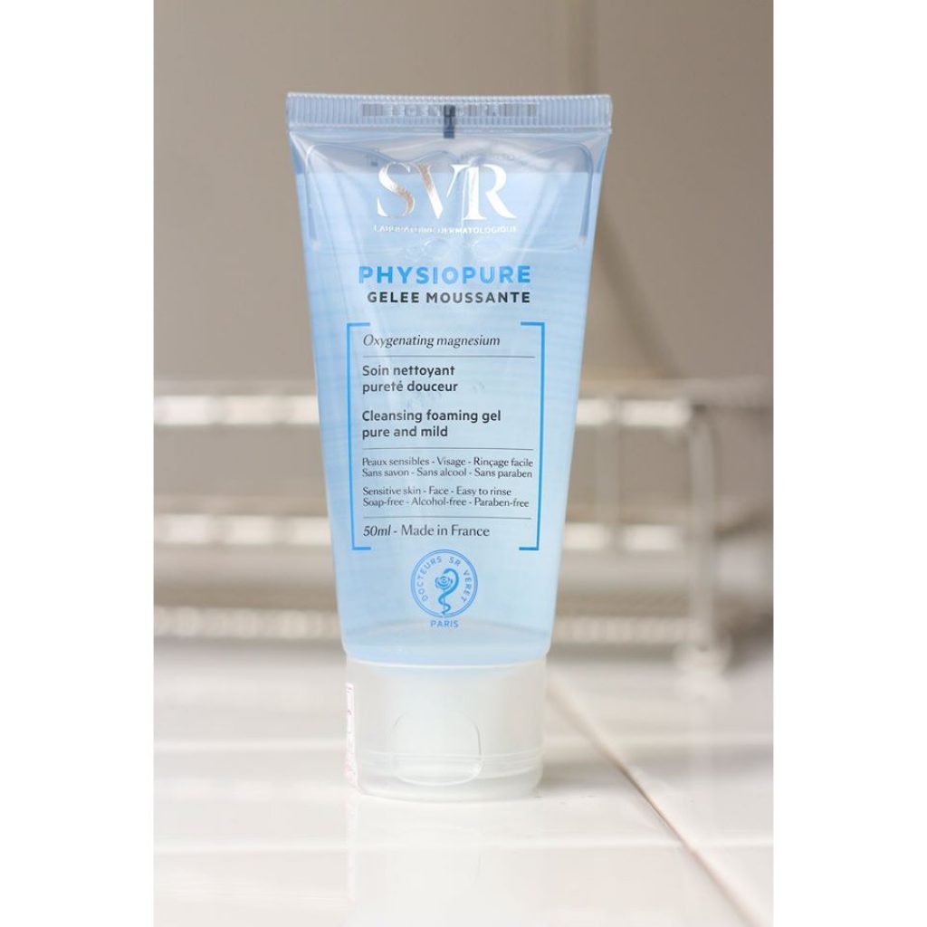 Gel rửa mặt dành cho da nhạy cảm SVR Physiopure