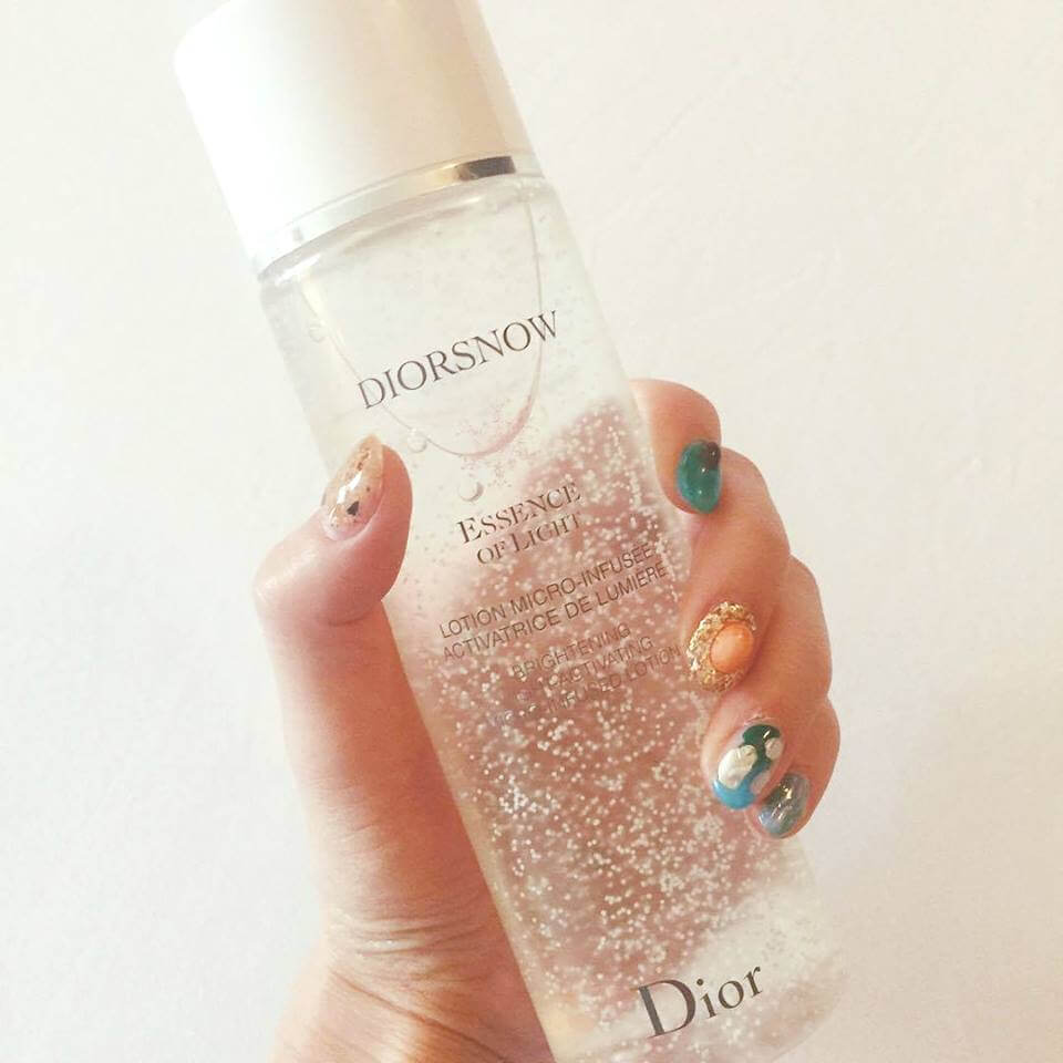 Nước Thần Dưỡng Da Dior Essence Of Light 50ml