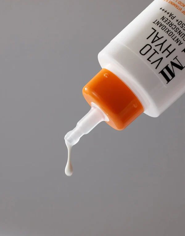 Kem Chống Nắng Some By Mi V10 Hyal Antioxidant Sunscreen SPF50+