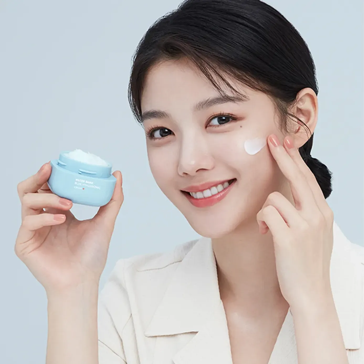 Kem Dưỡng Ẩm Dành Cho Da Thường Và Da Khô Laneige Water Bank Blue Hyaluronic 50ml