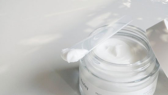 Kem dưỡng ẩm tối ưu dành cho da khô Huxley Cream More Than Moist 50ml