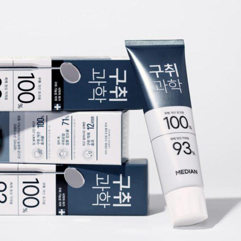 Kem Đánh Răng Median Halitosis Science Toothpaste Freezing Coolmint 120g (Đen)