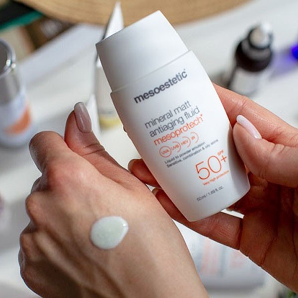 Kem Chống Nắng Mesoestetic Cho Da Dầu Mesoprotech Mineral Matt Antiaging Fluid SPF50+ 50ml (Mẫu Mới)