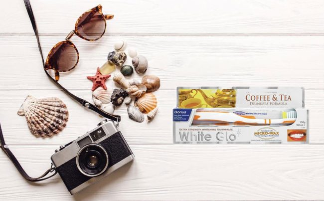 Sử dụng kem đánh răng cho ống kính