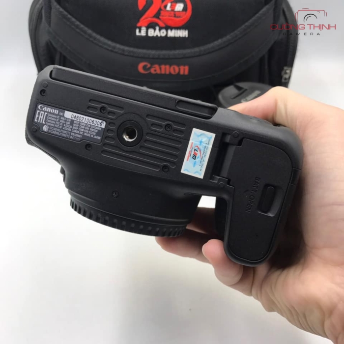 máy ảnh canon chính hãng