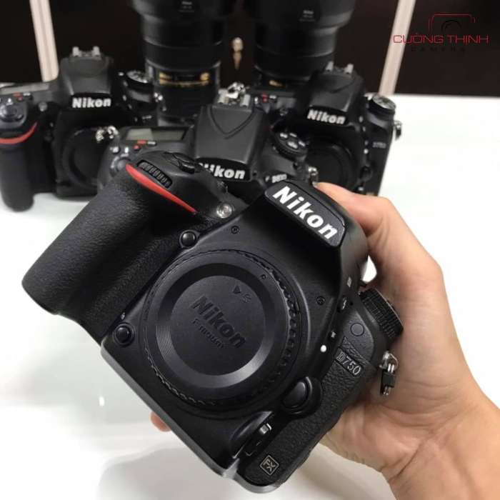 máy ảnh cũ 750d