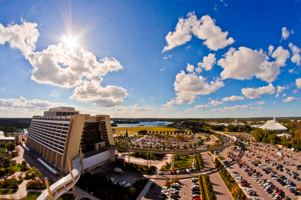 Ảnh được chụp bằng ống kính góc cực rộng