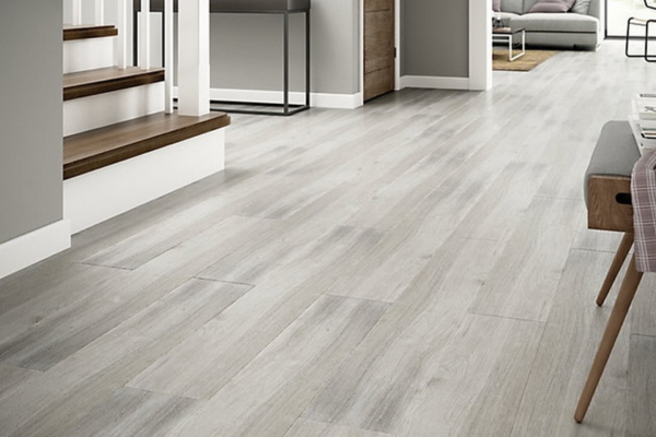 bao-gia-dich-vu-lam-san-nhua-san-go-cong-nghiep-gia-re