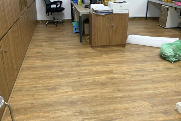 bao-gia-dich-vu-lam-san-nhua-san-go-cong-nghiep-gia-re