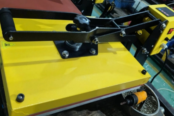 may-ep-long-ao-32x45-cm-may-ep-nhiet