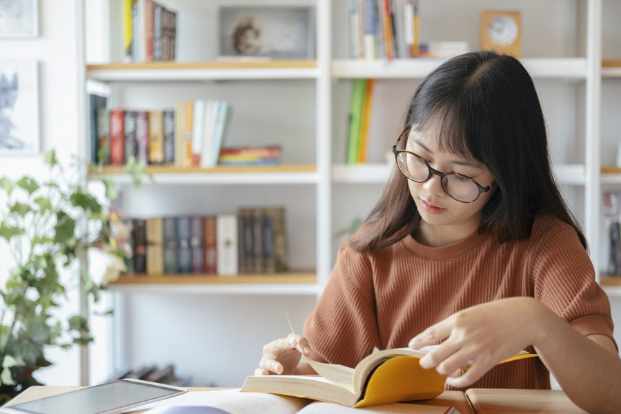 Chuẩn bị đầy đủ kiến thức khi đi làm gia sư