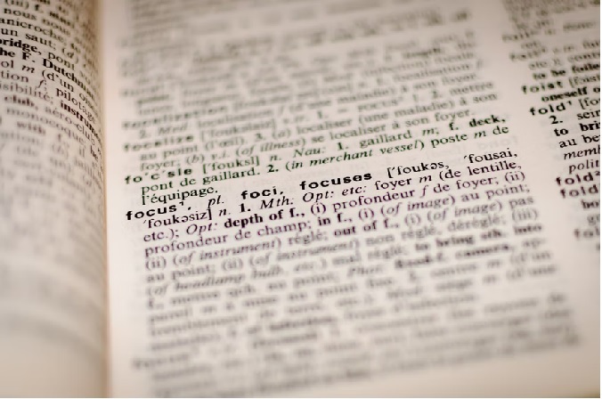 Tra từ điển để học từ vựng tốt hơn