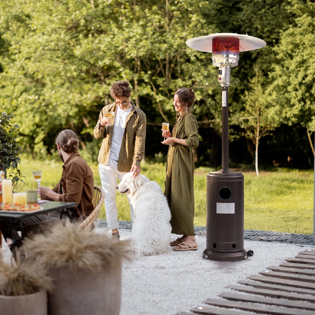 đèn sưởi ngoài trời