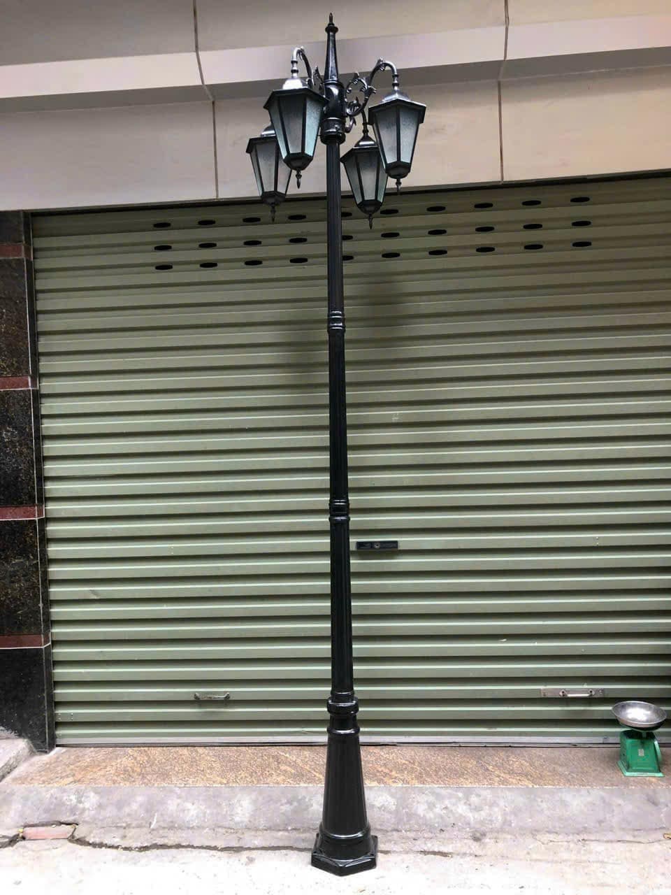 cột đèn nhôm đúc