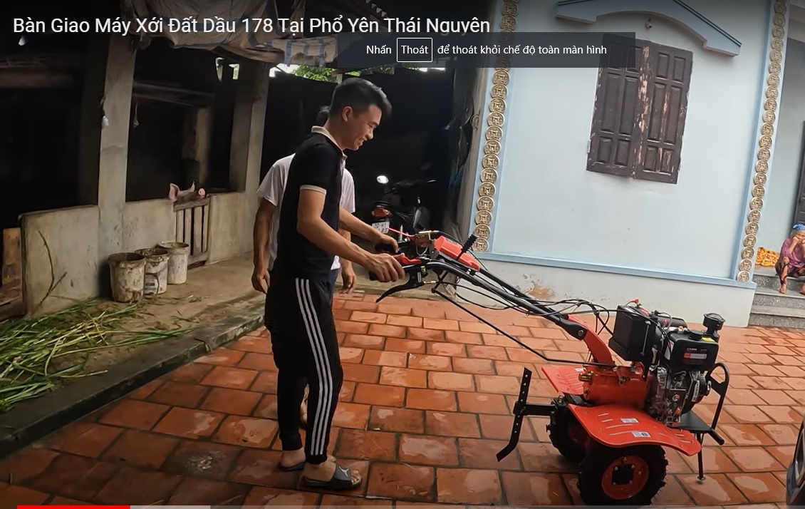 Máy cày đa năng động cơ Kama 178