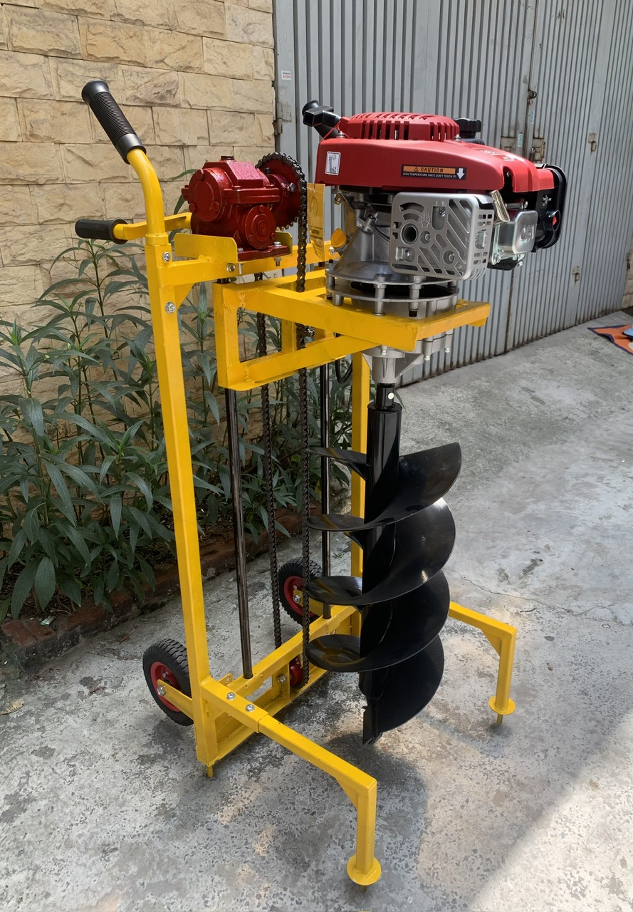Máy khoan đất Loncin 139cc gian nâng hạ.