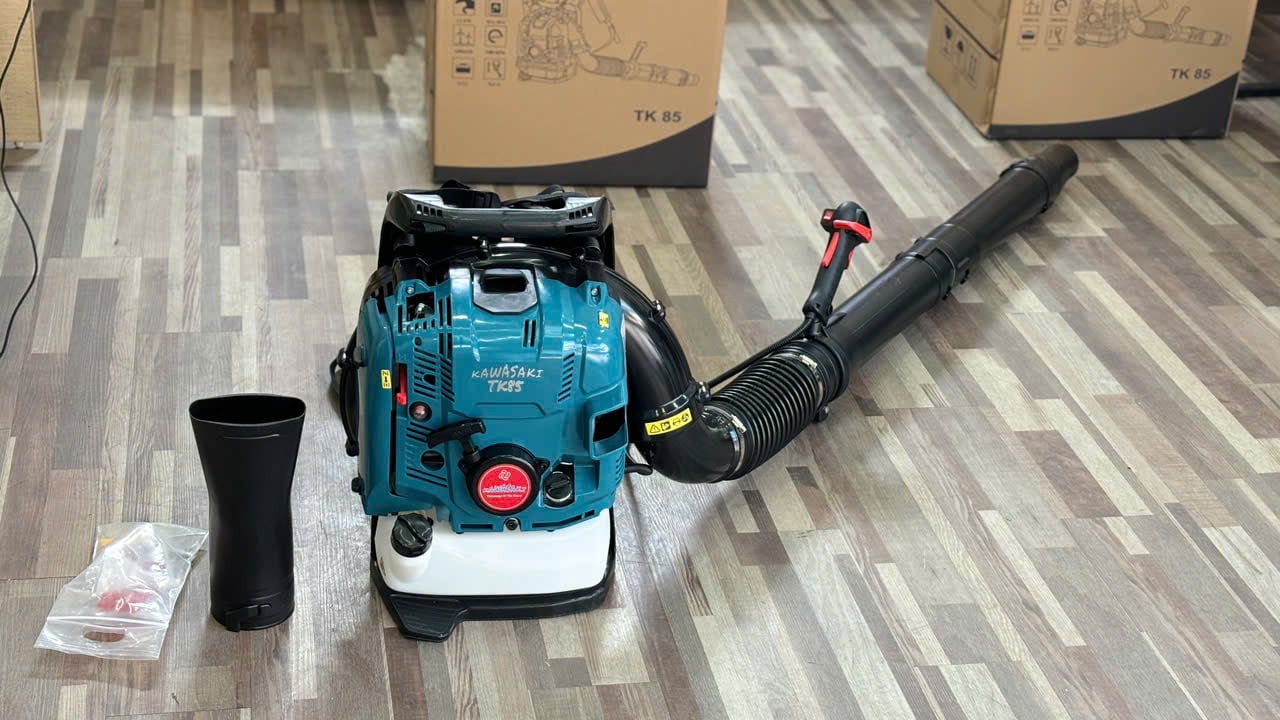 Máy thổi lá chạy xăng Kawasaki
