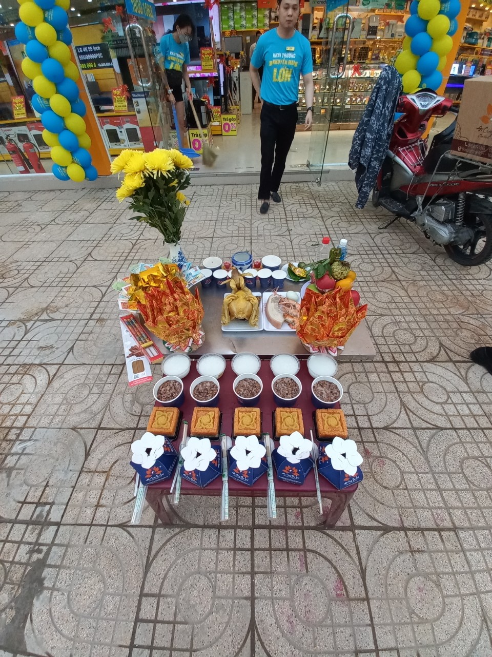 Khai Trương Cửa Hàng