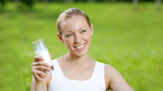 Một ly sữa thơm ngon cho ngày dài năng động