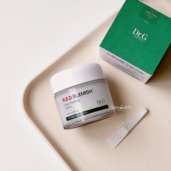 Dr.G R.E.D Blemish Clear Soothing Cream ấn tượng với khả năng làm dịu những làn da mẩn đỏ, nhạy cảm