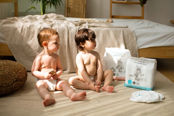 Bé biết đi nên chọn bỉm gì? Momo Rabbit mách mẹ