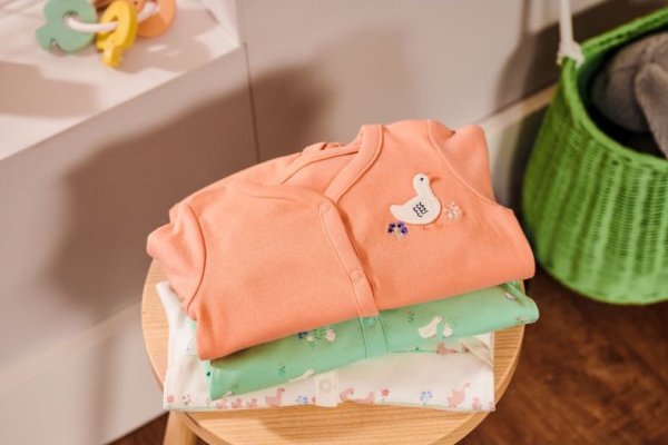 Momo Rabbit hướng dẫn mẹ cách tắm cho trẻ sơ sinh vào mùa đông