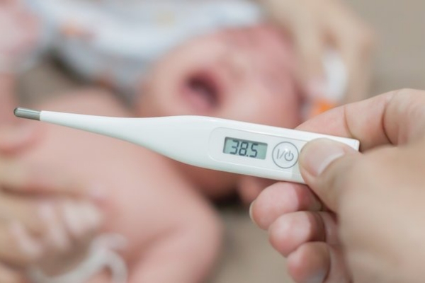 Momo Rabbit mách mẹ nhiệt độ bình thường của trẻ sơ sinh