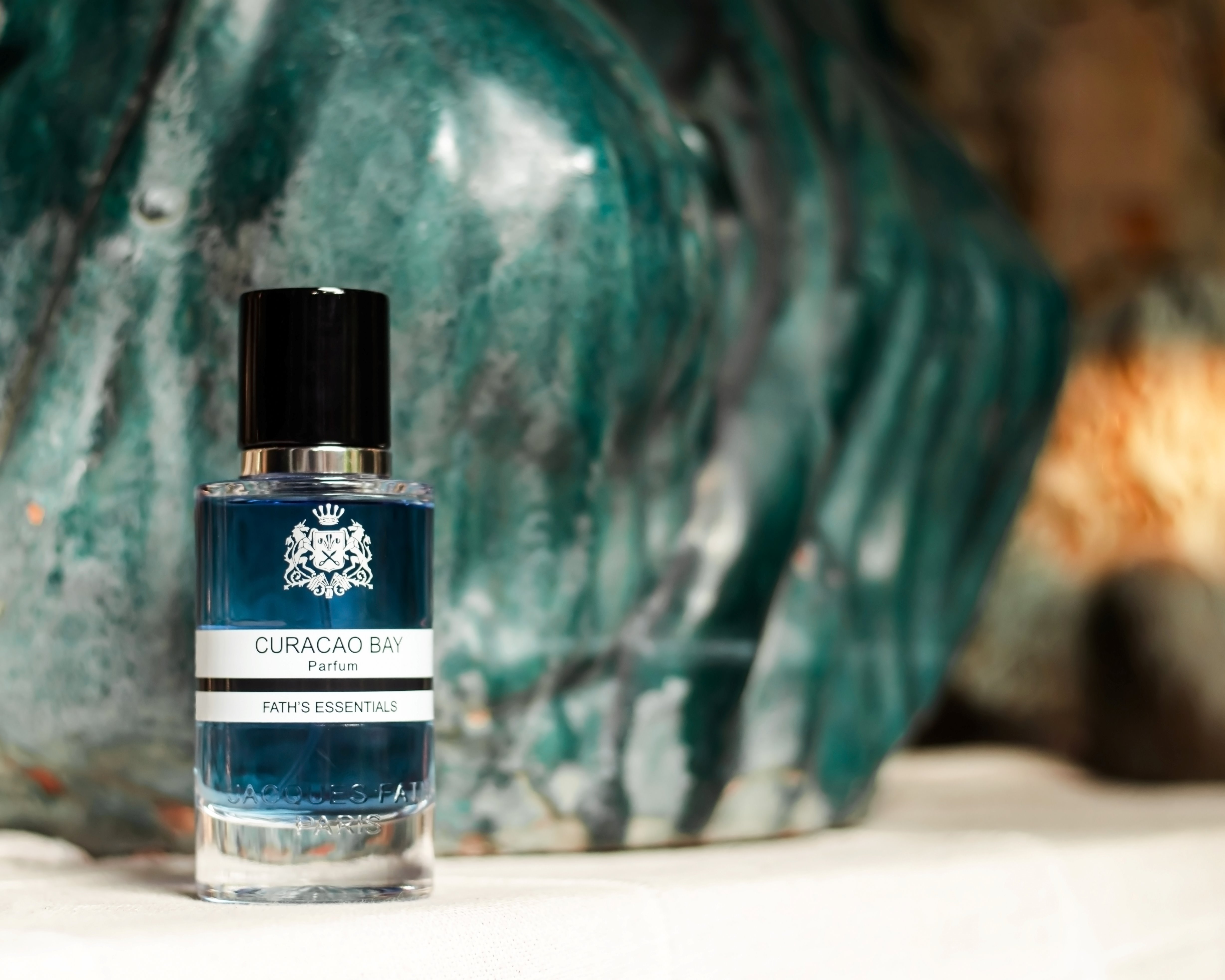 Nền Hương – Đại Dương Trong Ánh Hoàng Hôn