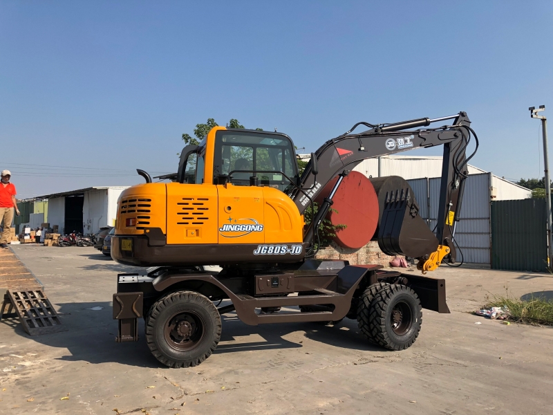 Cần cân đối về ngân sách tối ưu nhất khi kinh doanh máy xúc