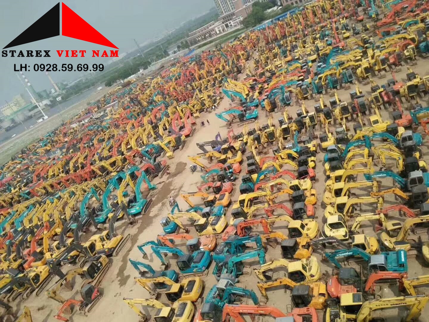 Máy xúc đào bánh lốp cũ