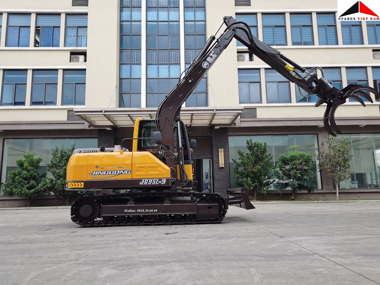 Vậy những nguyên nhân nào khiến máy xúc tuột xích?