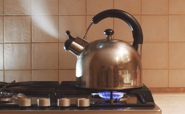 nước sôi để nguội
