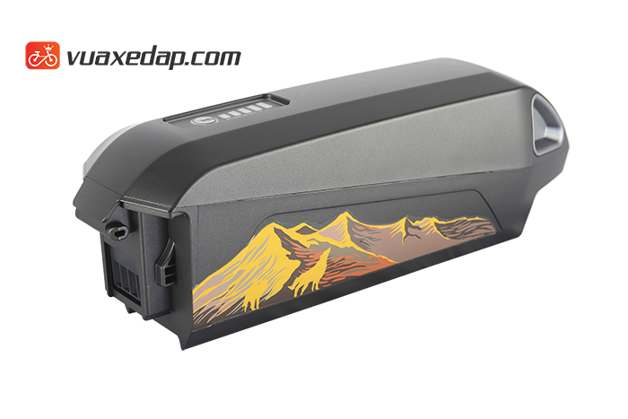 Được trang bị pin lithium tinh chế và hiệu suất cao Giant EnergyPak 500, việc lái xe ở chế độ ECO có thể dễ dàng đạt khoảng 110-130Km.