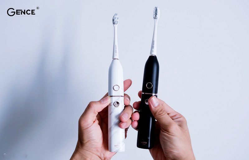 Bàn chải điện - quà của bố chăm sóc sức khỏe hằng ngày