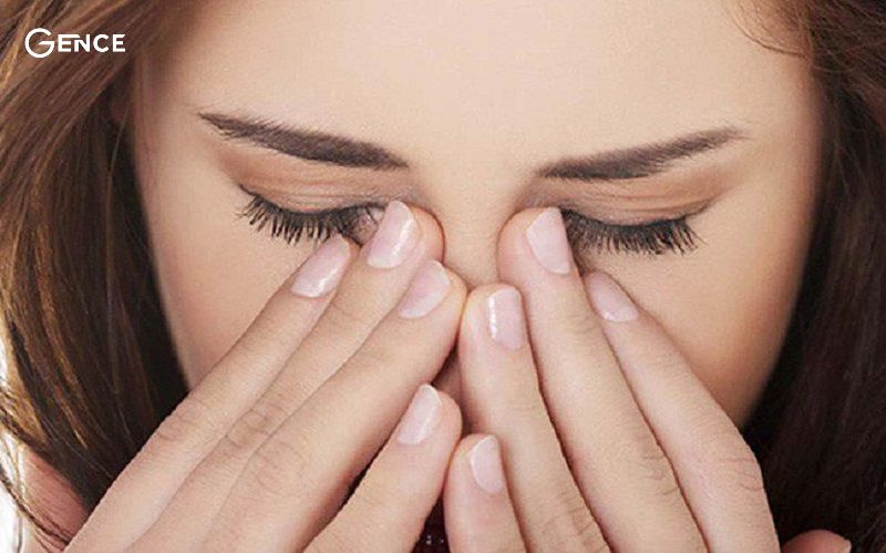Các biểu hiện khi mắt bị giật