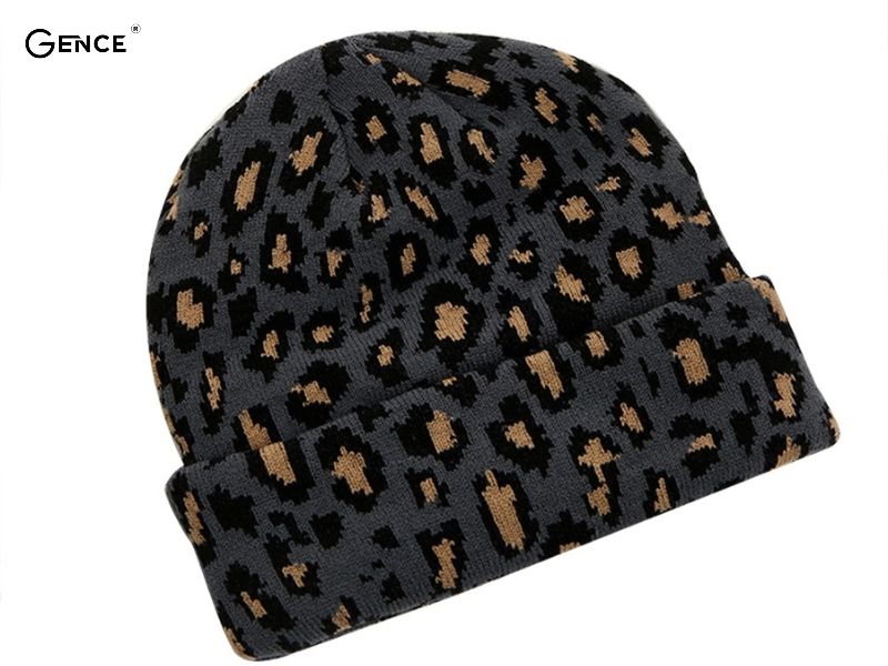 Mũ len hoạ tiết đa dạng kiểu loại cho người dùng