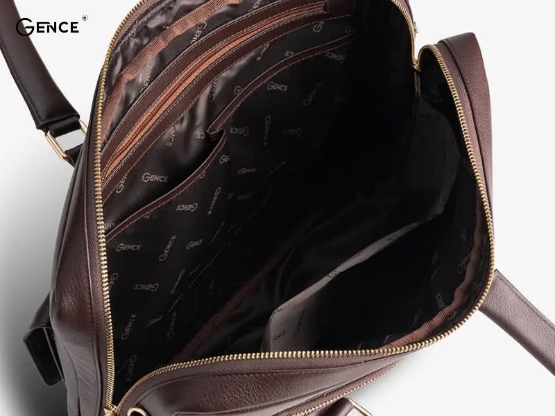 Lớp lót trong cao cấp của dòng cặp laptop Gence